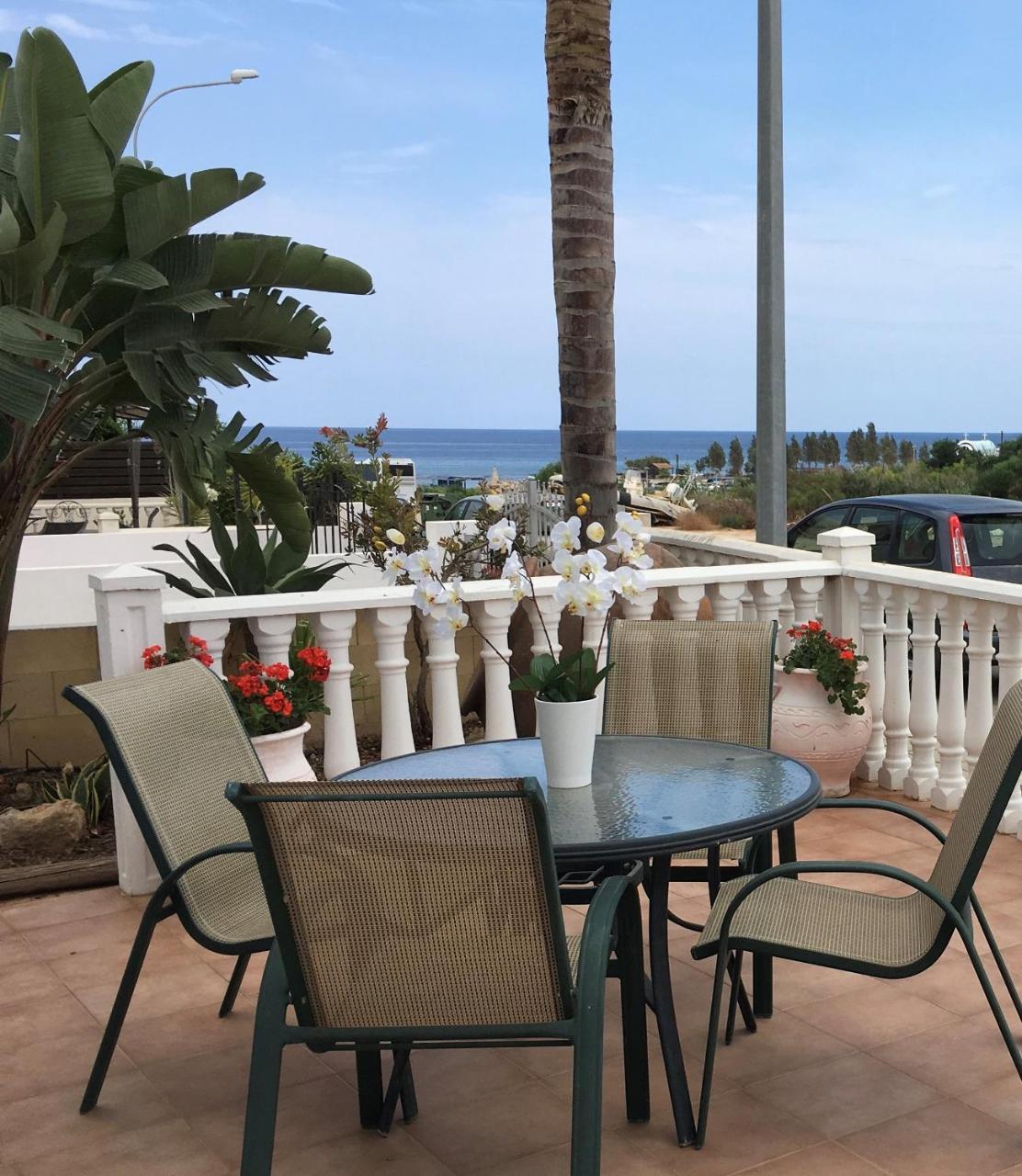 Villa Emiliana Paralimni Exteriér fotografie