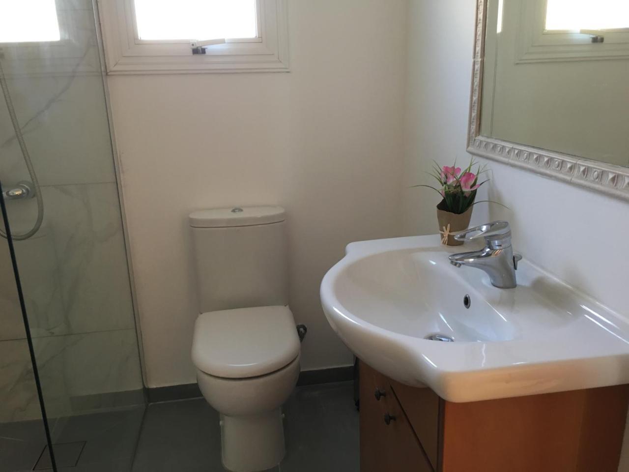 Villa Emiliana Paralimni Exteriér fotografie