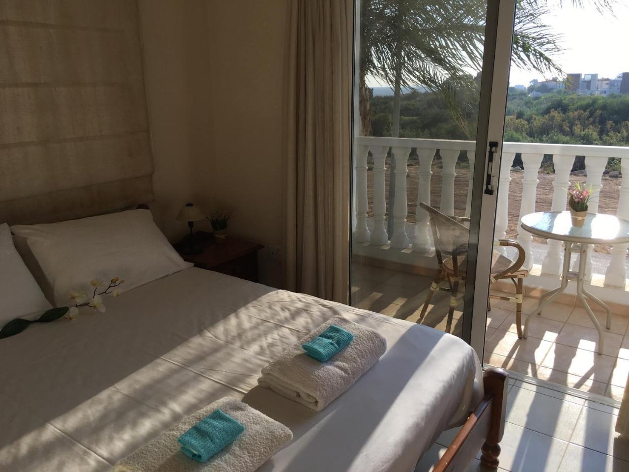 Villa Emiliana Paralimni Exteriér fotografie